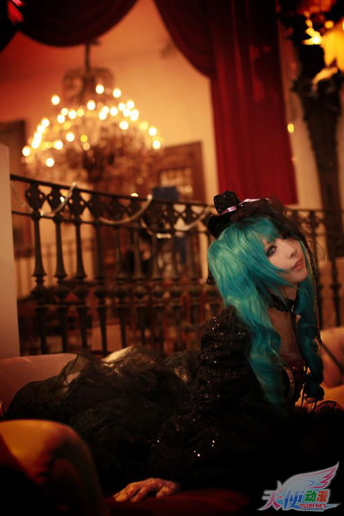 【COS】初音ミク 系列图------福利后方w