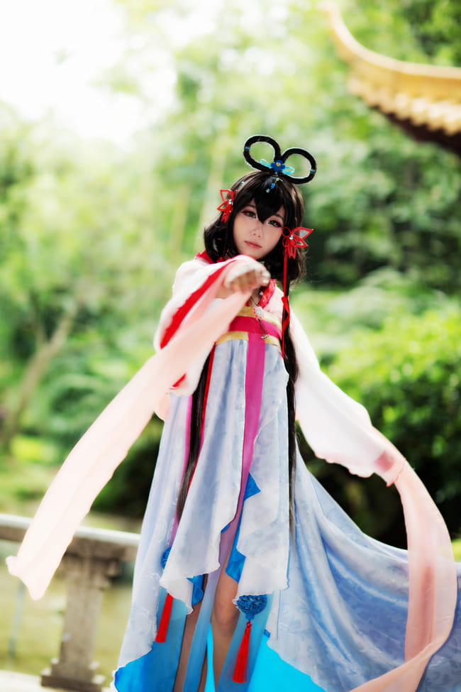【COS】忆红莲洛天依