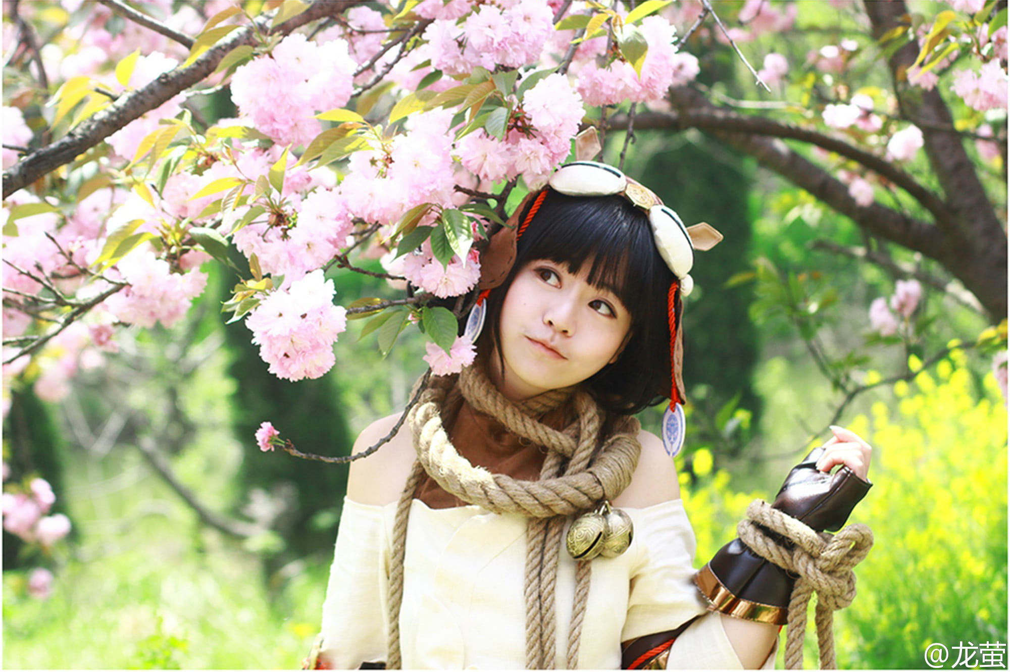 【授权cos】剑网情缘三--超可爱丐萝cos